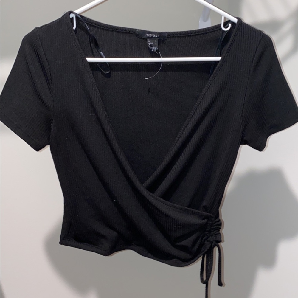 black crop top